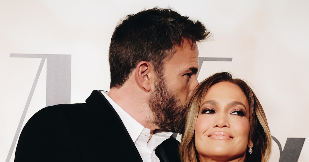Jennifer Lopez & Ben Affleck Join List of Stars Who Married in Vegas